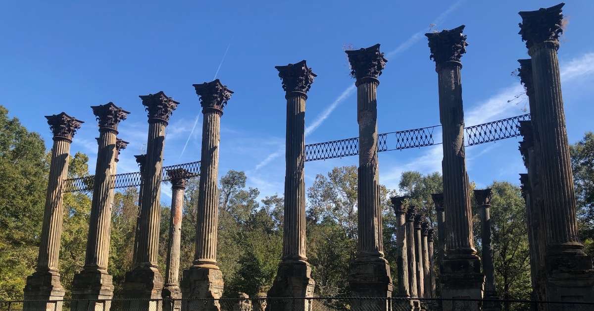The Deep South USA Windsor Ruins